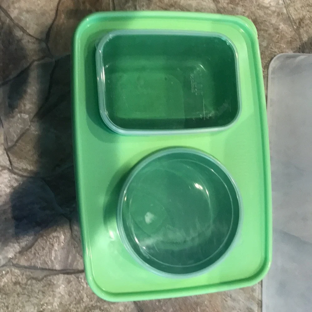 Chill Out & About Cooler  14-pc Cooling Tray